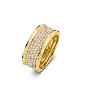 Store One More ischia